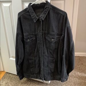 Women’s Oversized Black Denim Jacket